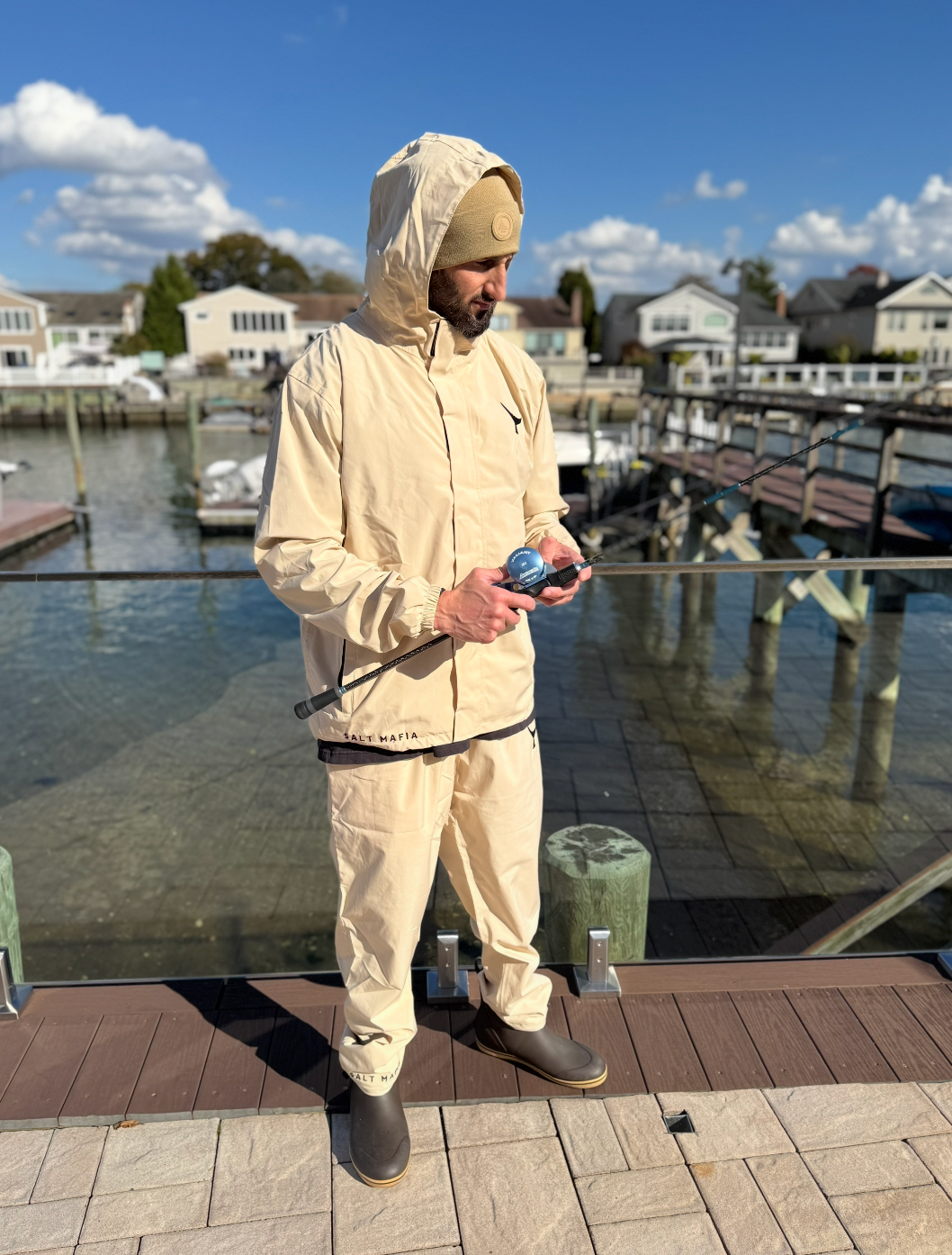 THE SHELL-LITE (jacket)