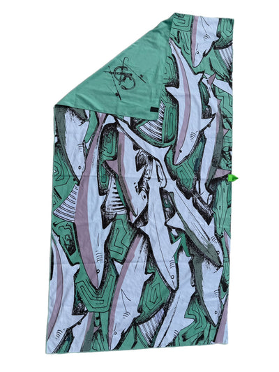 THE XL BEACH TOWEL
